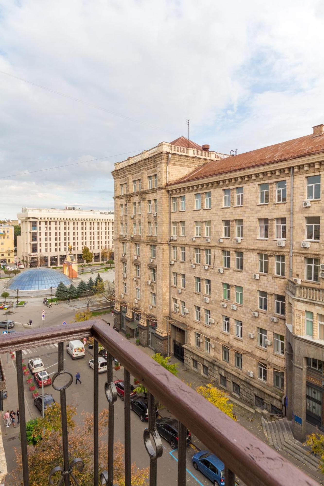 Self Check-In Apartments Maidan Area Київ Екстер'єр фото