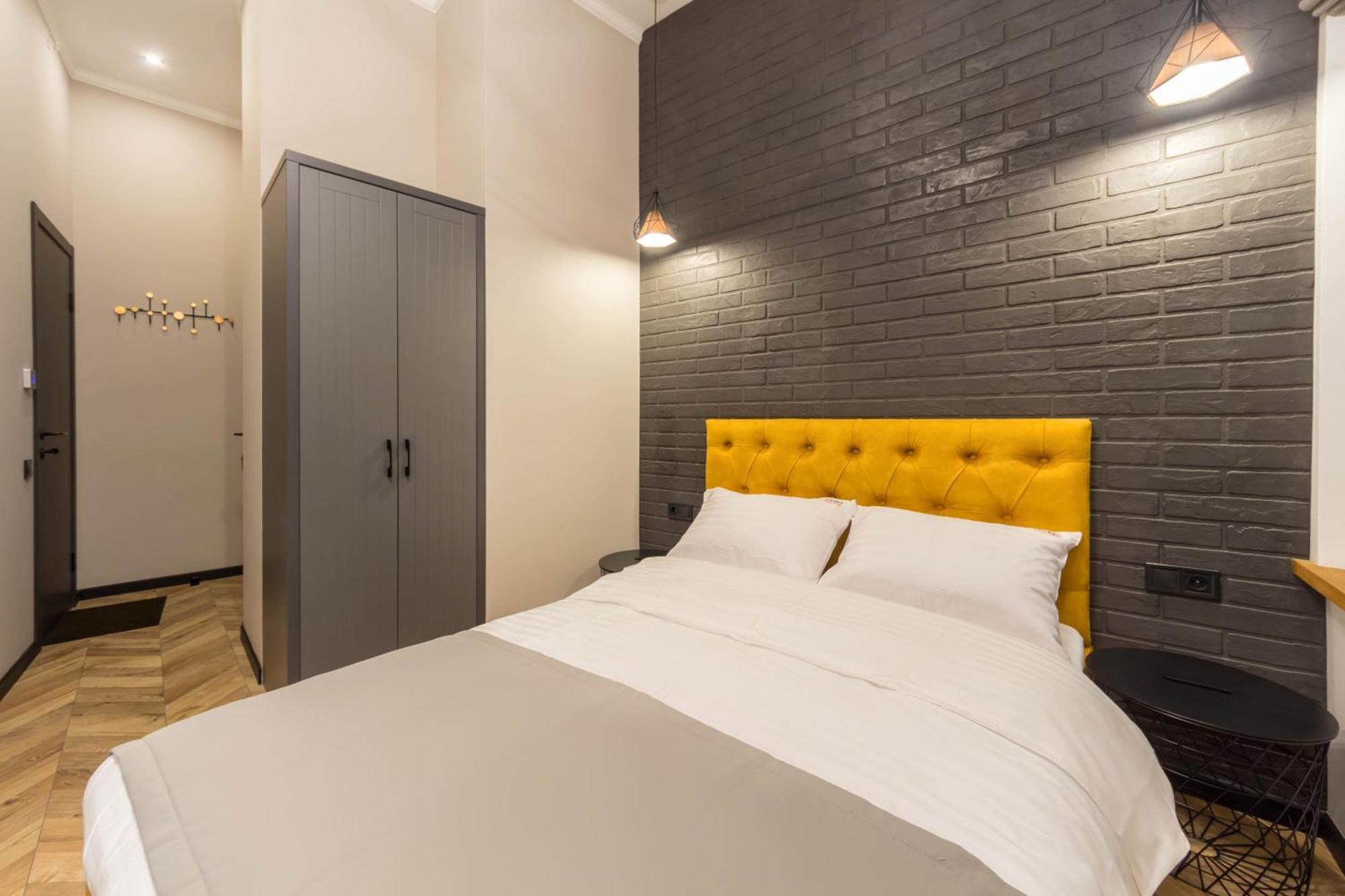 Self Check-In Apartments Maidan Area Київ Екстер'єр фото
